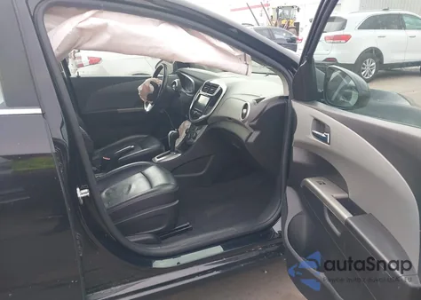 2017 Chevrolet Sonic Premier Auto from USA, damaged, VIN 1G1JF5SB4H4125613